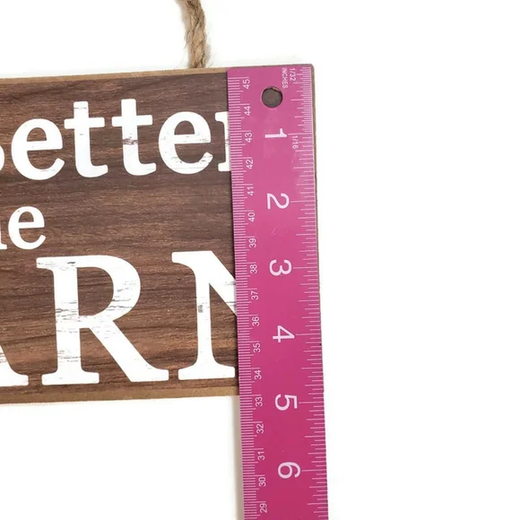 New! Red Barn Wall Art Sign with Sisal Rope Hanger - Picture 4 of 5